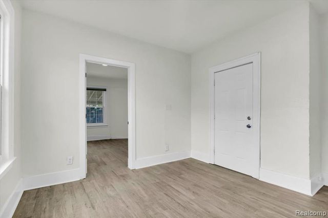 5054 Linsdale Street, Detroit, MI 48204