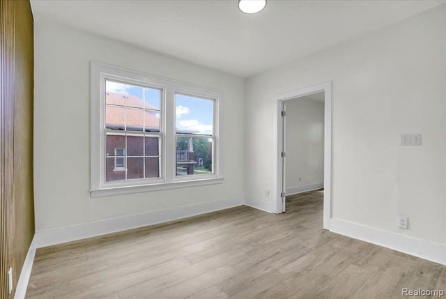 5054 Linsdale Street, Detroit, MI 48204