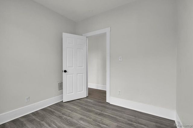 5054 Linsdale Street, Detroit, MI 48204