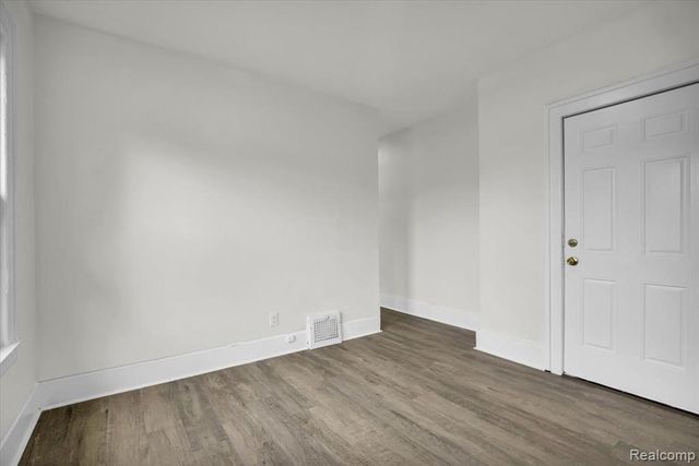 5054 Linsdale Street, Detroit, MI 48204