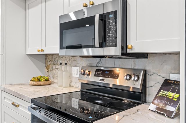 1578 S Ocean Lane 115, Fort Lauderdale, FL 33316