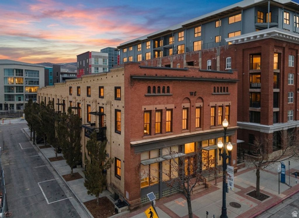 342 W 200 S #207, Salt Lake City, UT 84101 — exterior