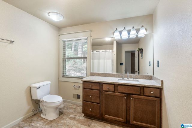 3963 LORNA ROAD, Birmingham, AL 35244