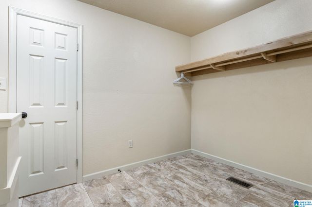 3963 LORNA ROAD, Birmingham, AL 35244