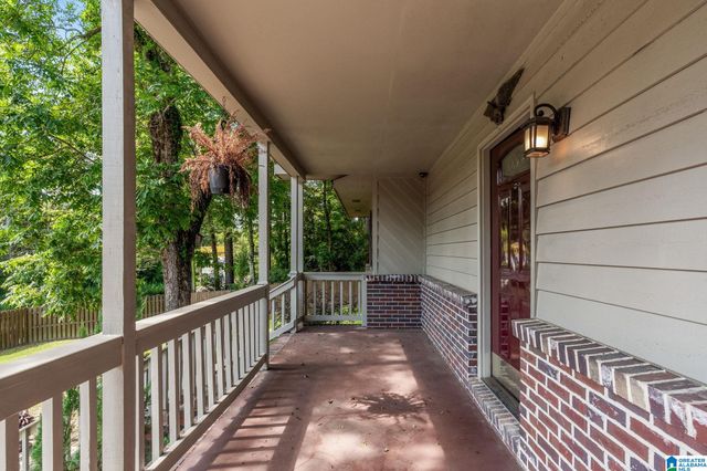 3963 LORNA ROAD, Birmingham, AL 35244