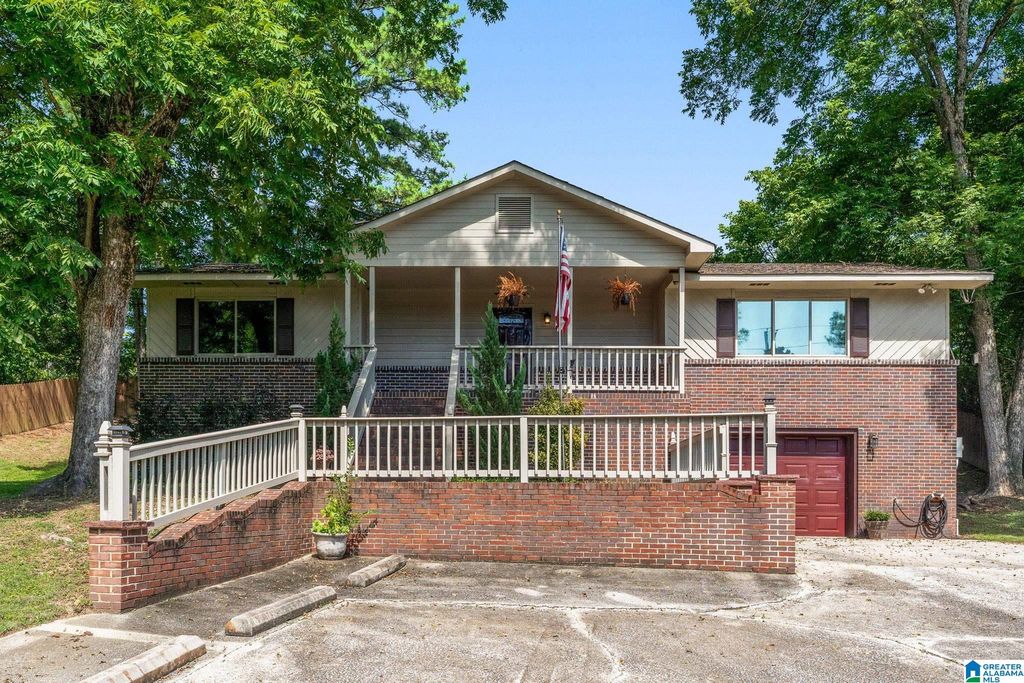 3963 LORNA ROAD, Birmingham, AL 35244