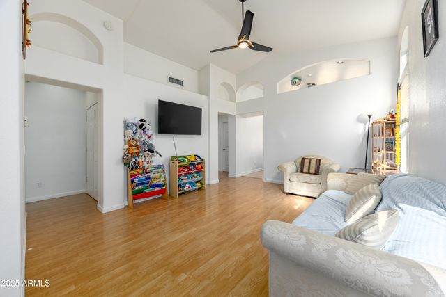 3408 E ROCKWOOD Drive, Phoenix, AZ 85050