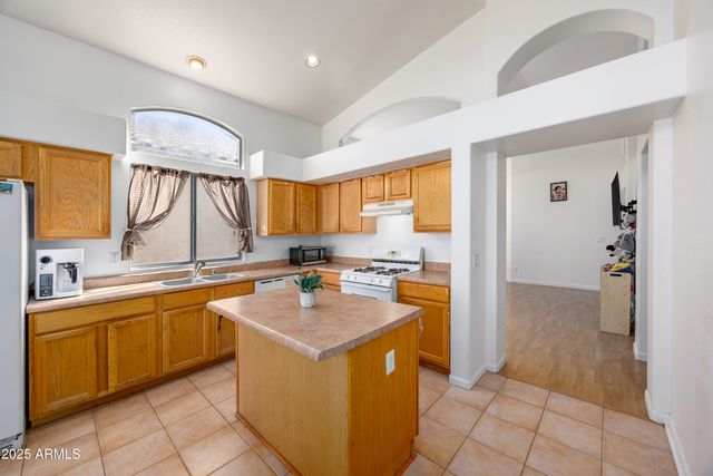 3408 E ROCKWOOD Drive, Phoenix, AZ 85050