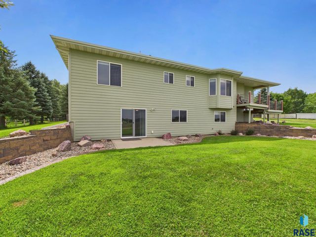 48438 265th St Street, Valley Springs, SD 57068