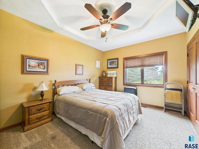 48438 265th St Street, Valley Springs, SD 57068