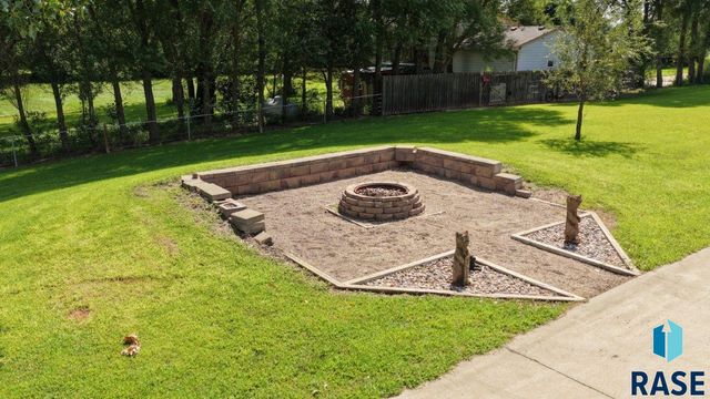 48438 265th St Street, Valley Springs, SD 57068