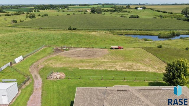 48438 265th St Street, Valley Springs, SD 57068