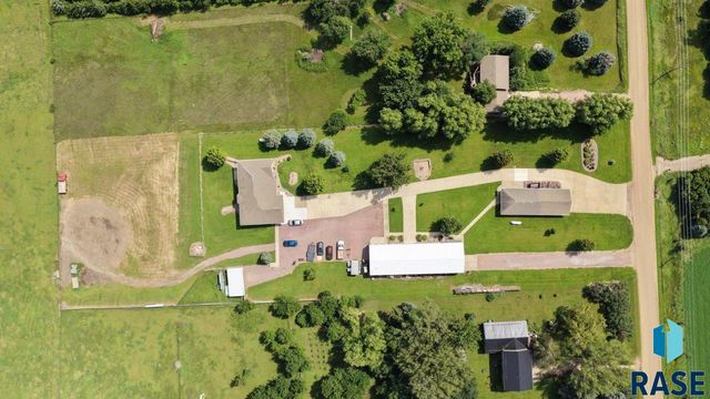 48438 265th St Street, Valley Springs, SD 57068