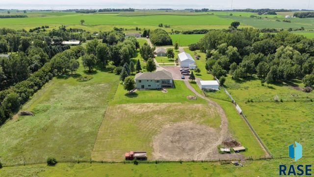 48438 265th St Street, Valley Springs, SD 57068