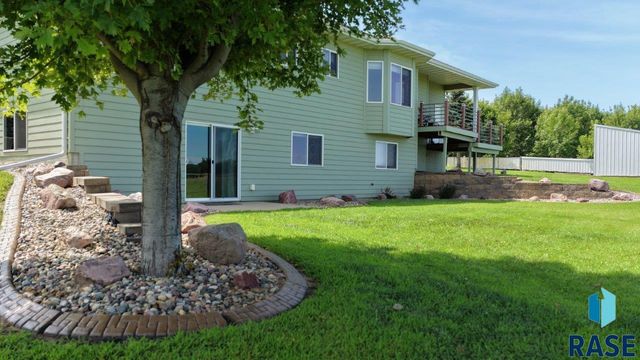 48438 265th St Street, Valley Springs, SD 57068