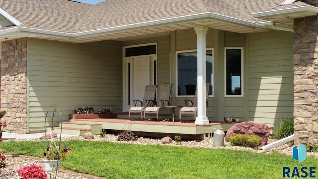 48438 265th St Street, Valley Springs, SD 57068