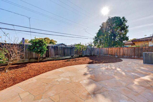 7552 Tiptoe Lane, Cupertino, CA 95014