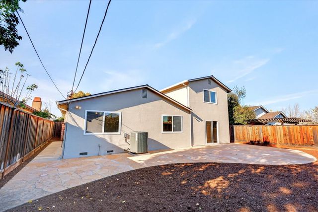 7552 Tiptoe Lane, Cupertino, CA 95014