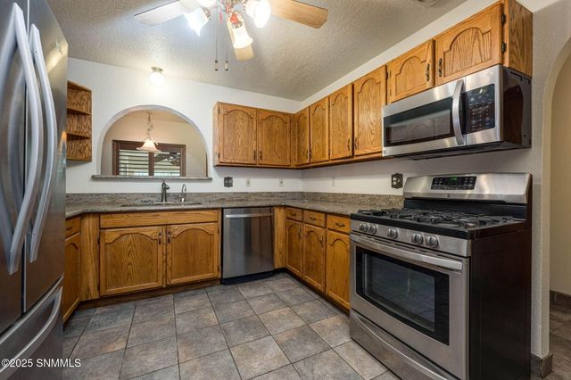 8030 Raging Bull Place, Mesilla Park, NM 88047