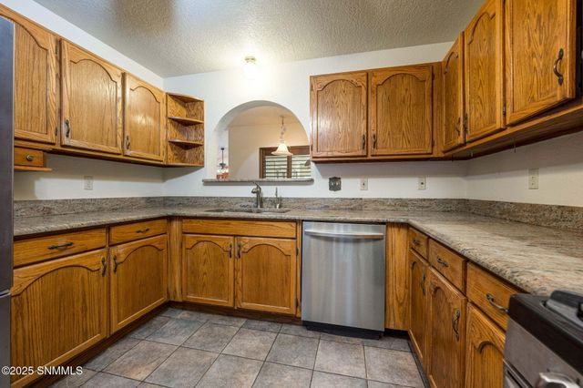 8030 Raging Bull Place, Mesilla Park, NM 88047