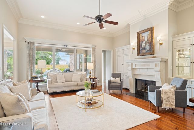 315 Vanburg Place, Lafayette, LA 70508