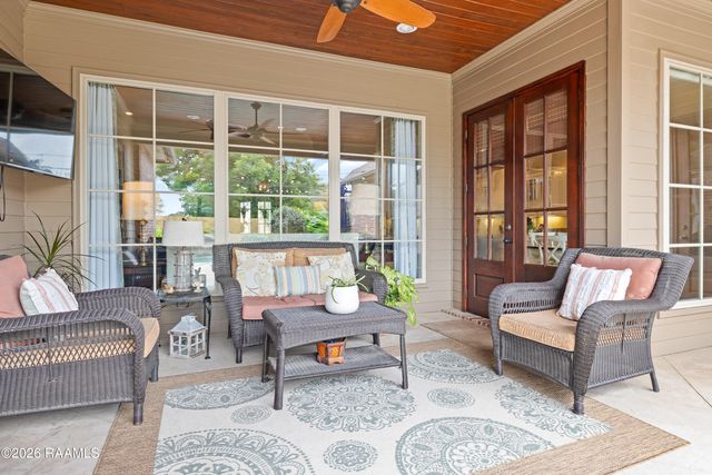 315 Vanburg Place, Lafayette, LA 70508