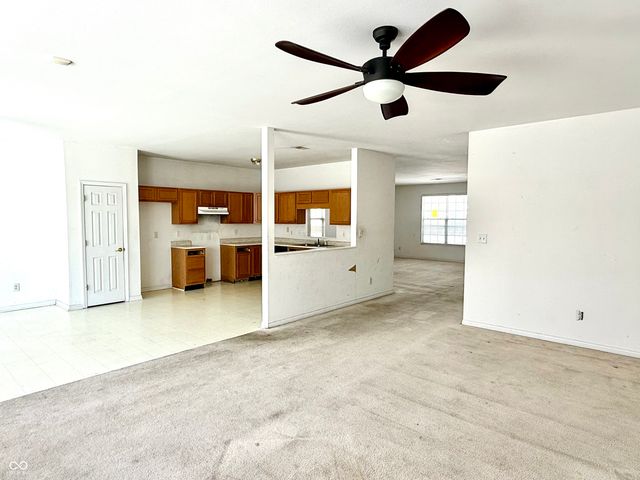 2748 Rothe Lane, Indianapolis, IN 46229