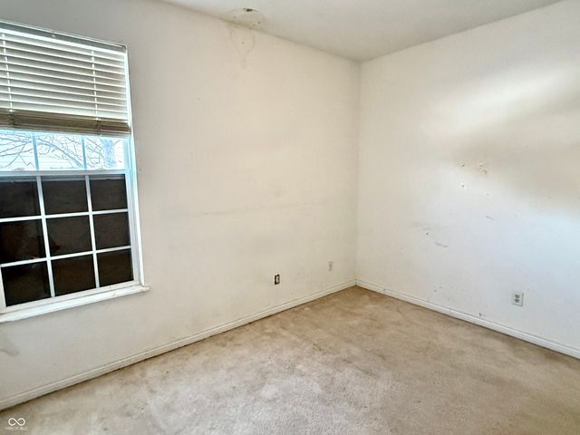 2748 Rothe Lane, Indianapolis, IN 46229