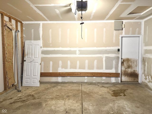 2748 Rothe Lane, Indianapolis, IN 46229