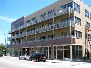 2157 N Damen Avenue 302, Chicago, IL 60647