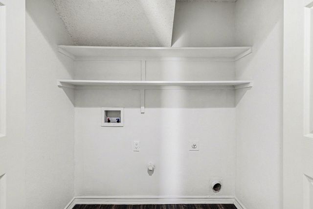 708 Willow Oak Drive, Allen, TX 75002