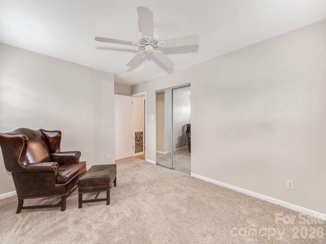 7200 Fox Hunt Road, Charlotte, NC 28212