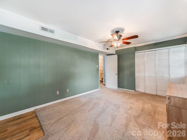7200 Fox Hunt Road, Charlotte, NC 28212