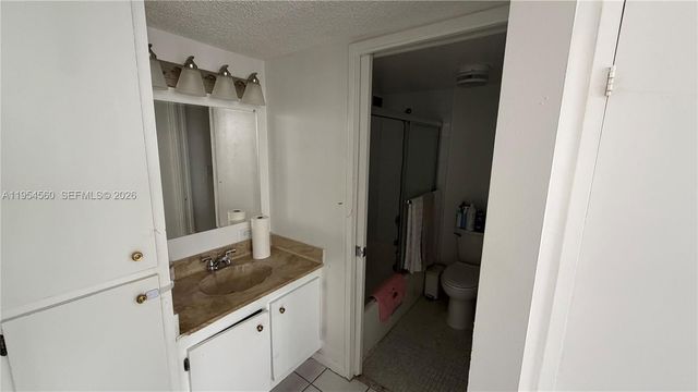 17011 N Bay Rd 912, Sunny Isles Beach, FL 33160