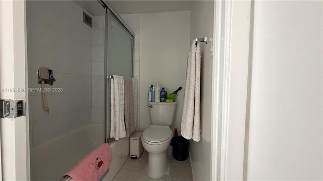 17011 N Bay Rd 912, Sunny Isles Beach, FL 33160
