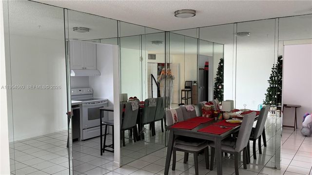 17011 N Bay Rd 912, Sunny Isles Beach, FL 33160