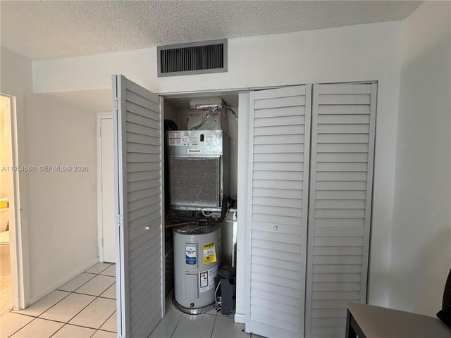 17011 N Bay Rd 912, Sunny Isles Beach, FL 33160