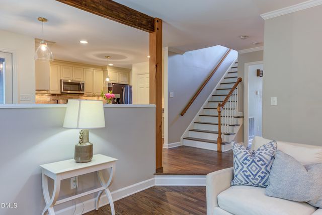 1832 Chedworth Court, Chapel Hill, NC 27517