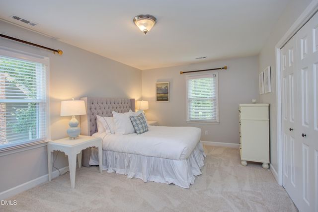 1832 Chedworth Court, Chapel Hill, NC 27517