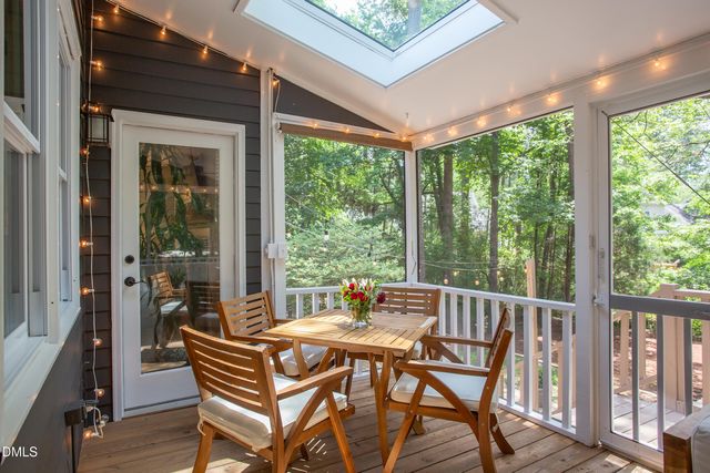 1832 Chedworth Court, Chapel Hill, NC 27517