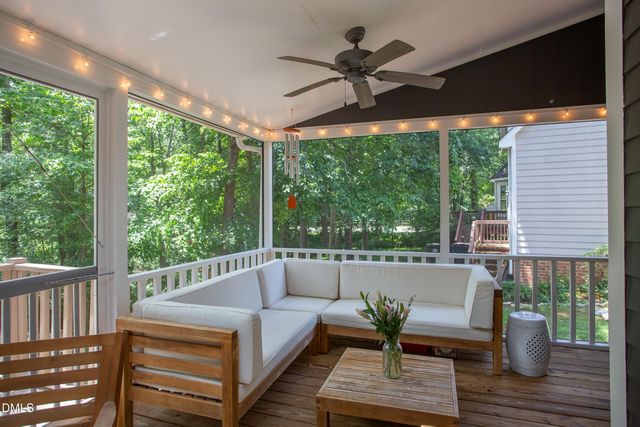 1832 Chedworth Court, Chapel Hill, NC 27517