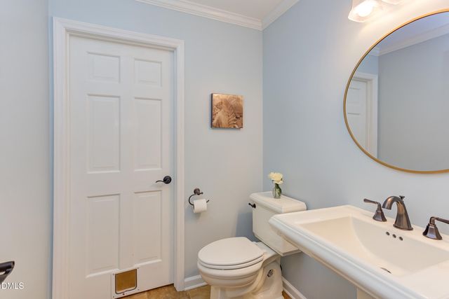 1832 Chedworth Court, Chapel Hill, NC 27517