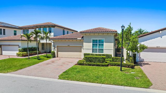 8883 Kingsmoor Way, Lake Worth, FL 33467