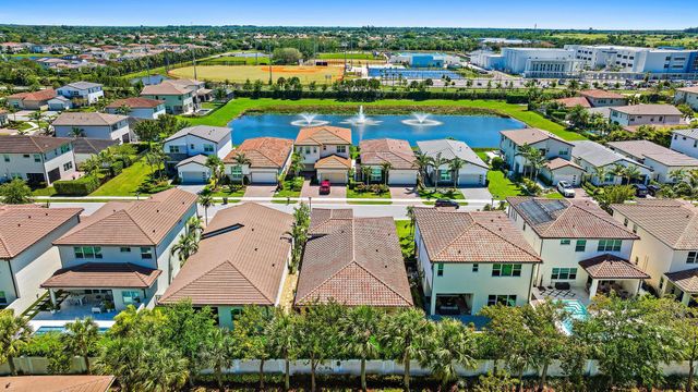 8883 Kingsmoor Way, Lake Worth, FL 33467