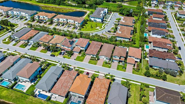 8883 Kingsmoor Way, Lake Worth, FL 33467