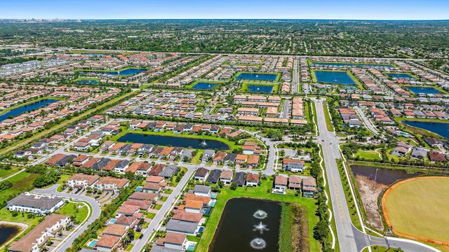 8883 Kingsmoor Way, Lake Worth, FL 33467