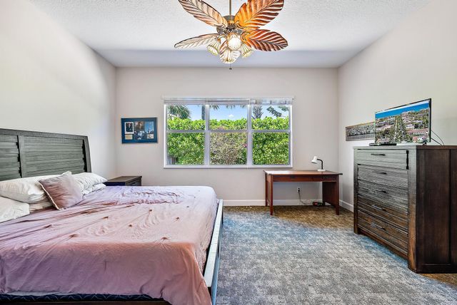8883 Kingsmoor Way, Lake Worth, FL 33467