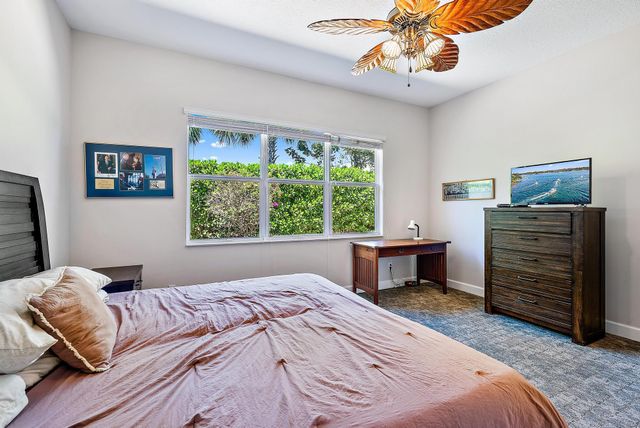 8883 Kingsmoor Way, Lake Worth, FL 33467