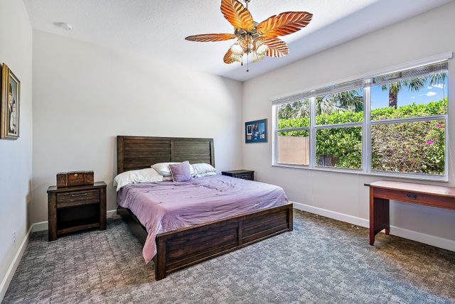 8883 Kingsmoor Way, Lake Worth, FL 33467
