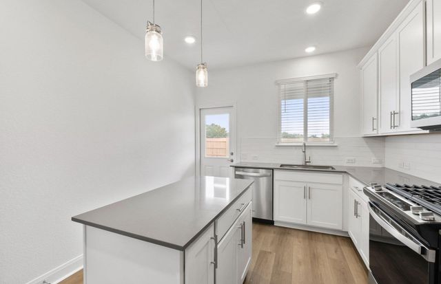 108 Blackfoot Daisy PATH, San Marcos, TX 78666